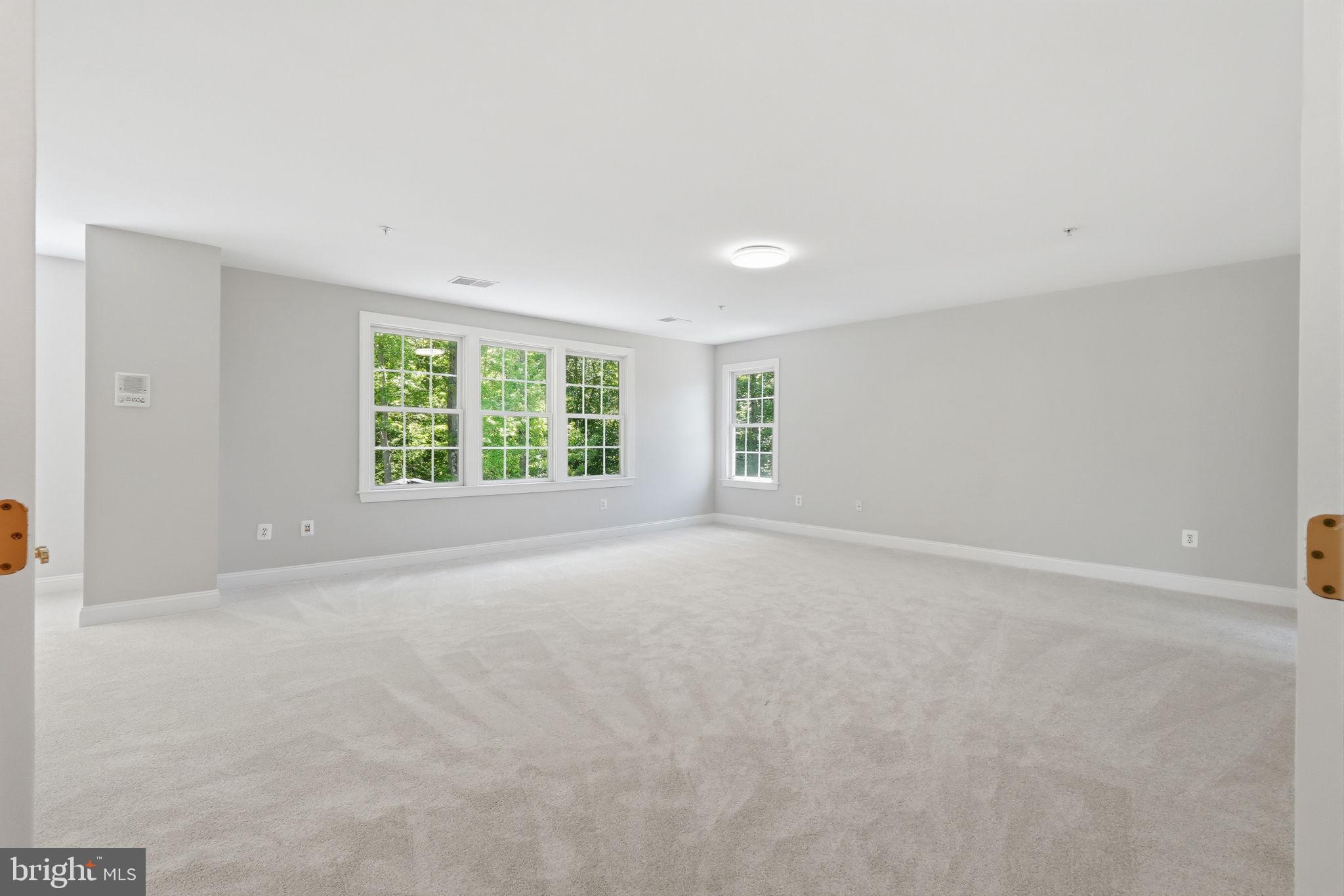 WOODMORE SOUTH - Residential