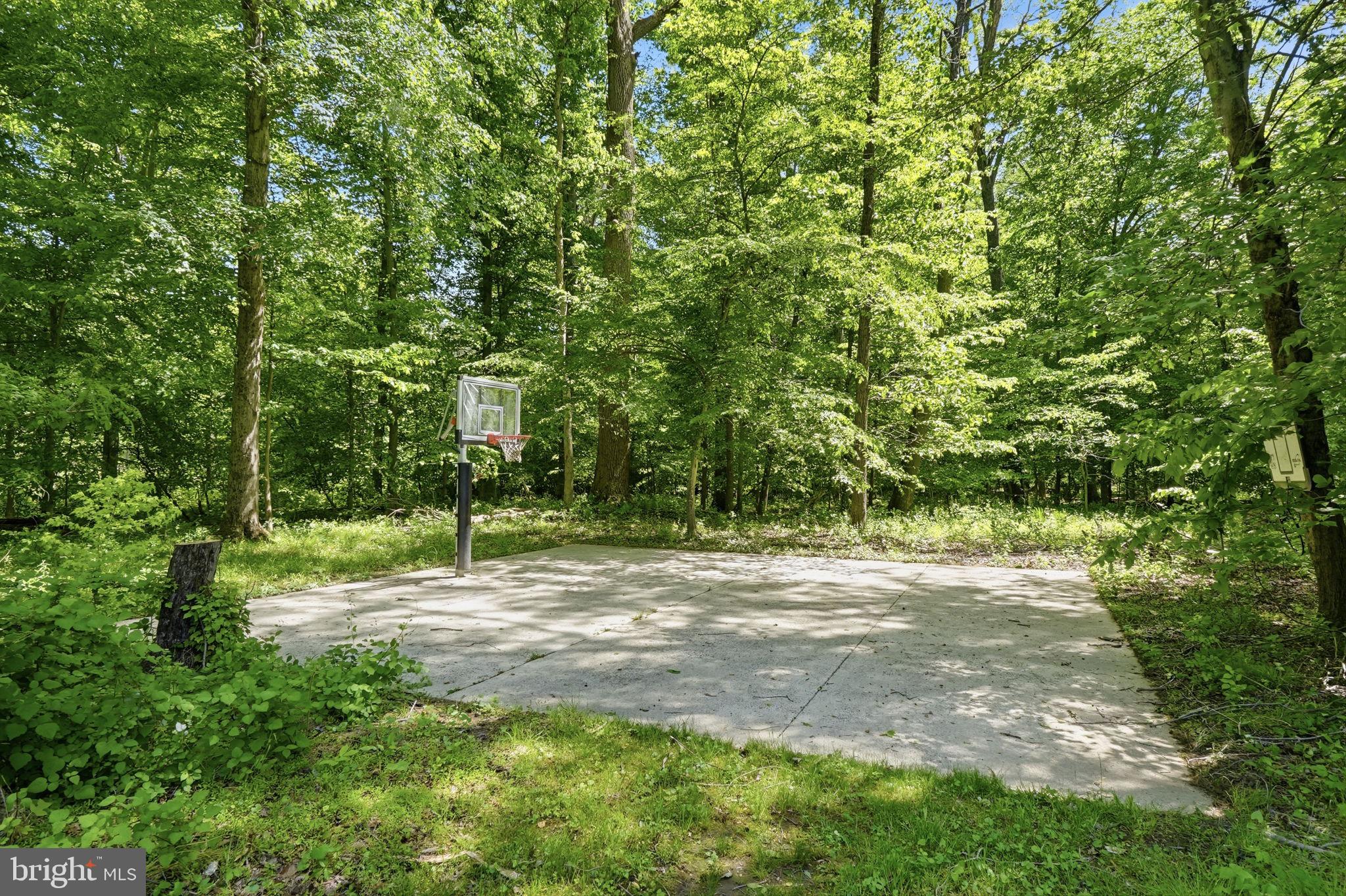 WOODMORE SOUTH - Residential