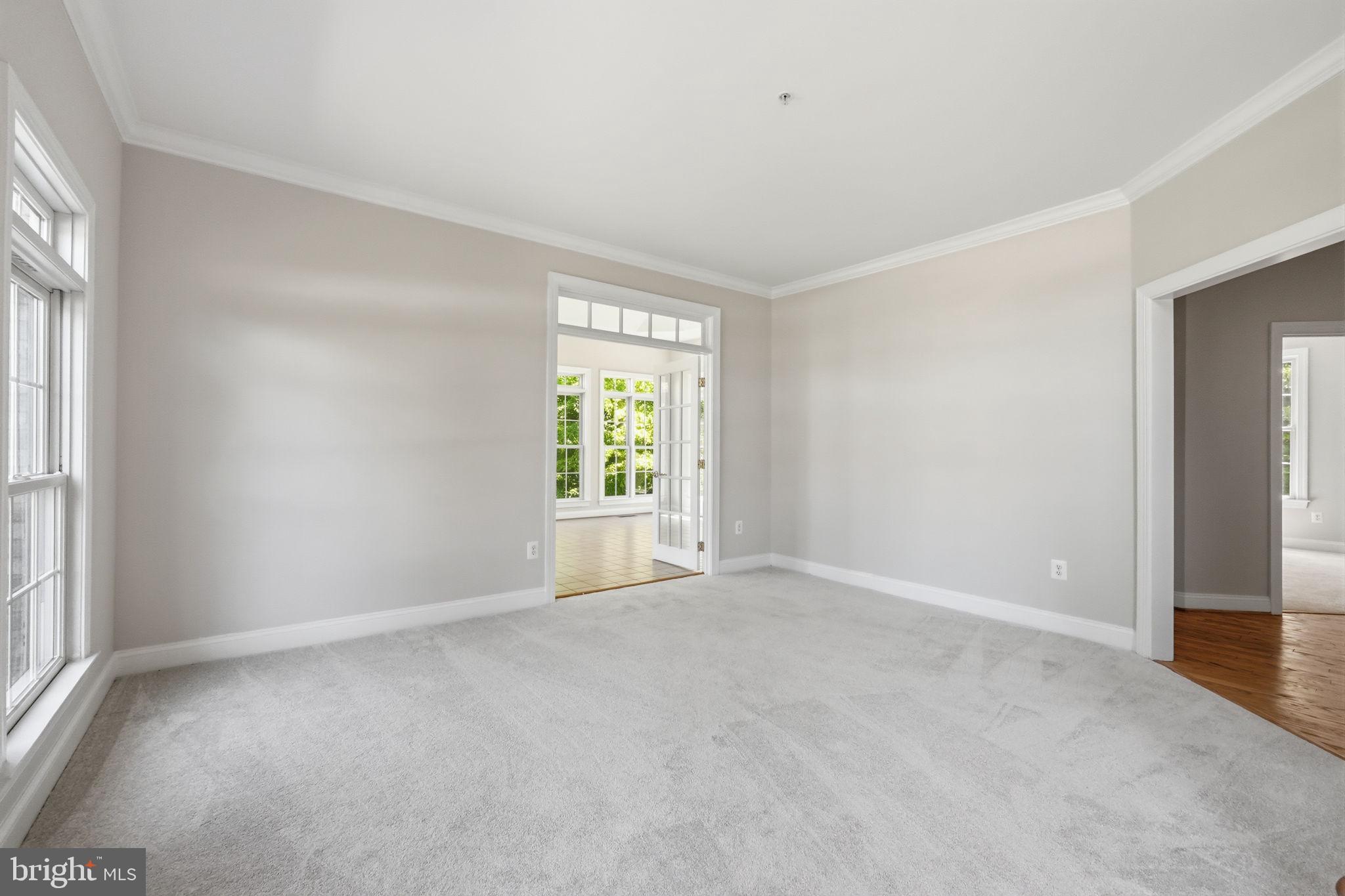WOODMORE SOUTH - Residential