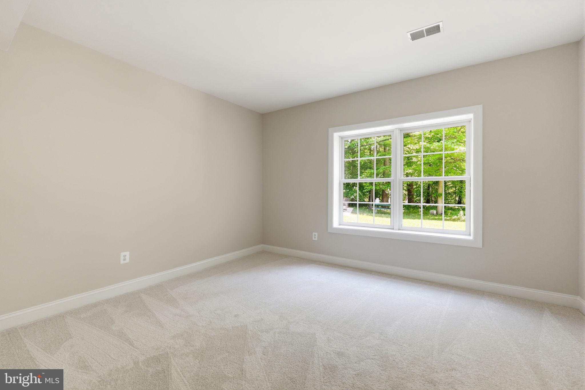 WOODMORE SOUTH - Residential