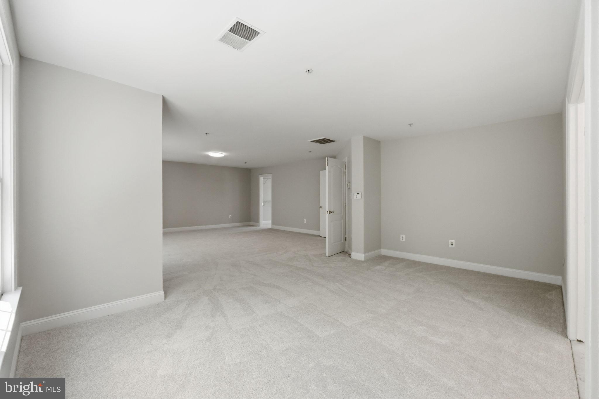 WOODMORE SOUTH - Residential
