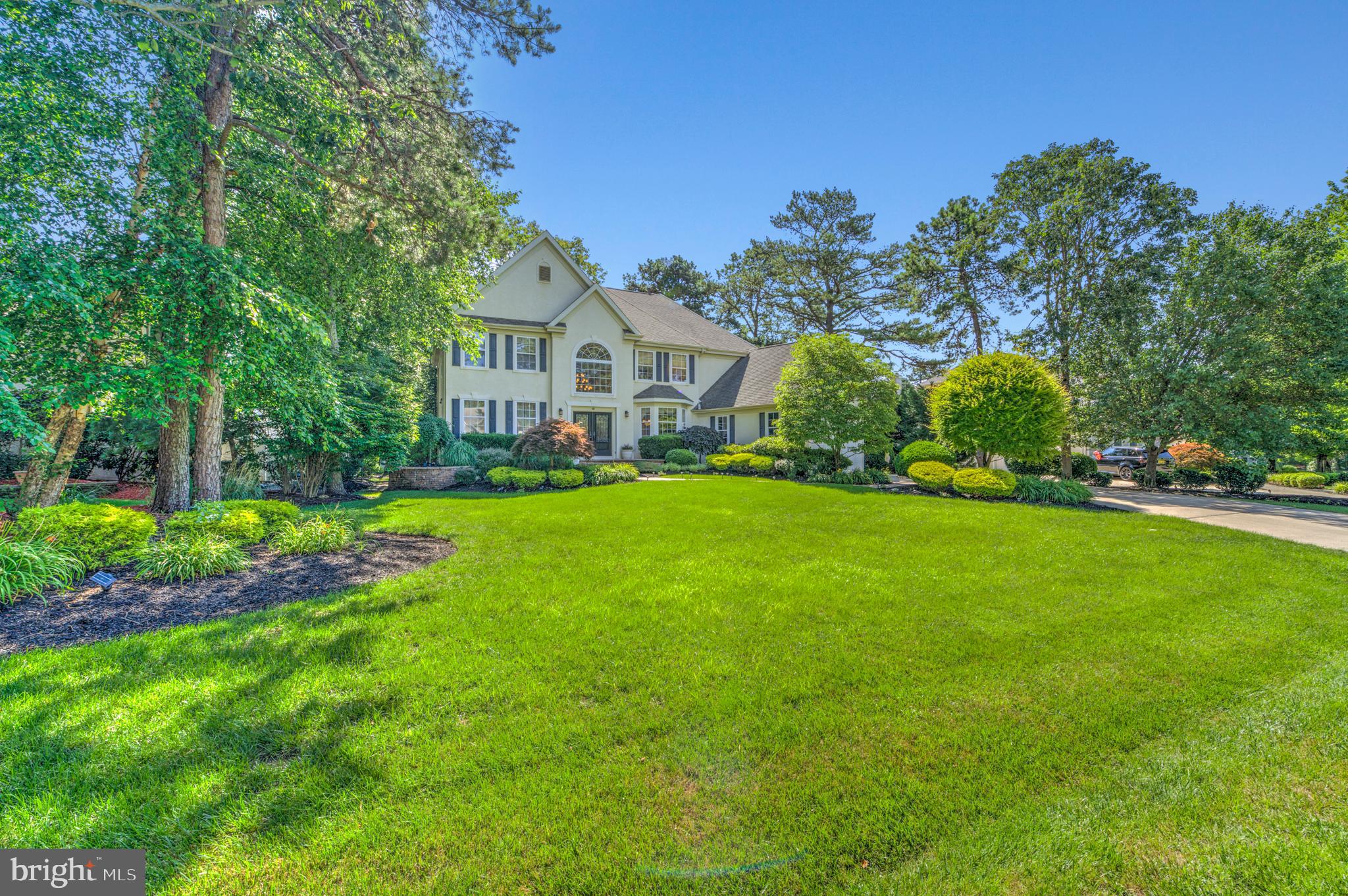18 KNOTTINGHAM DRIVE