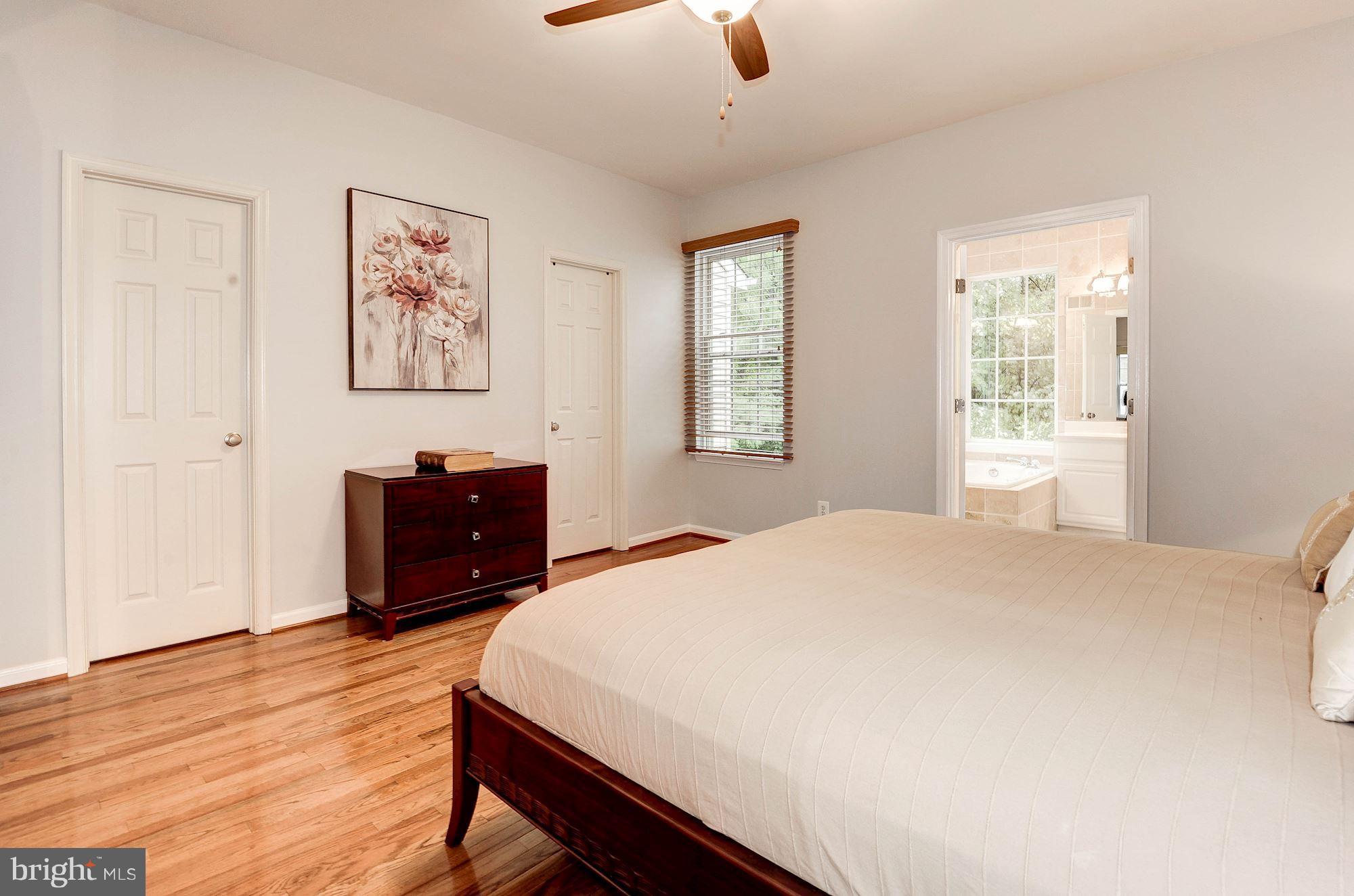 THE FOREST AT SOUTHRUN - Residential