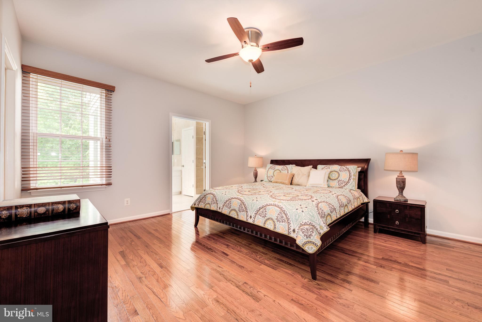 THE FOREST AT SOUTHRUN - Residential