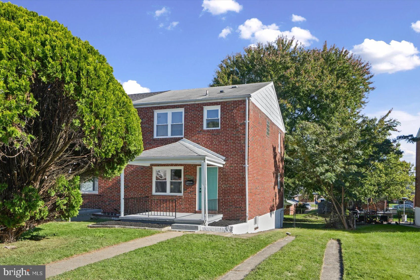 4602 Seifert Avenue