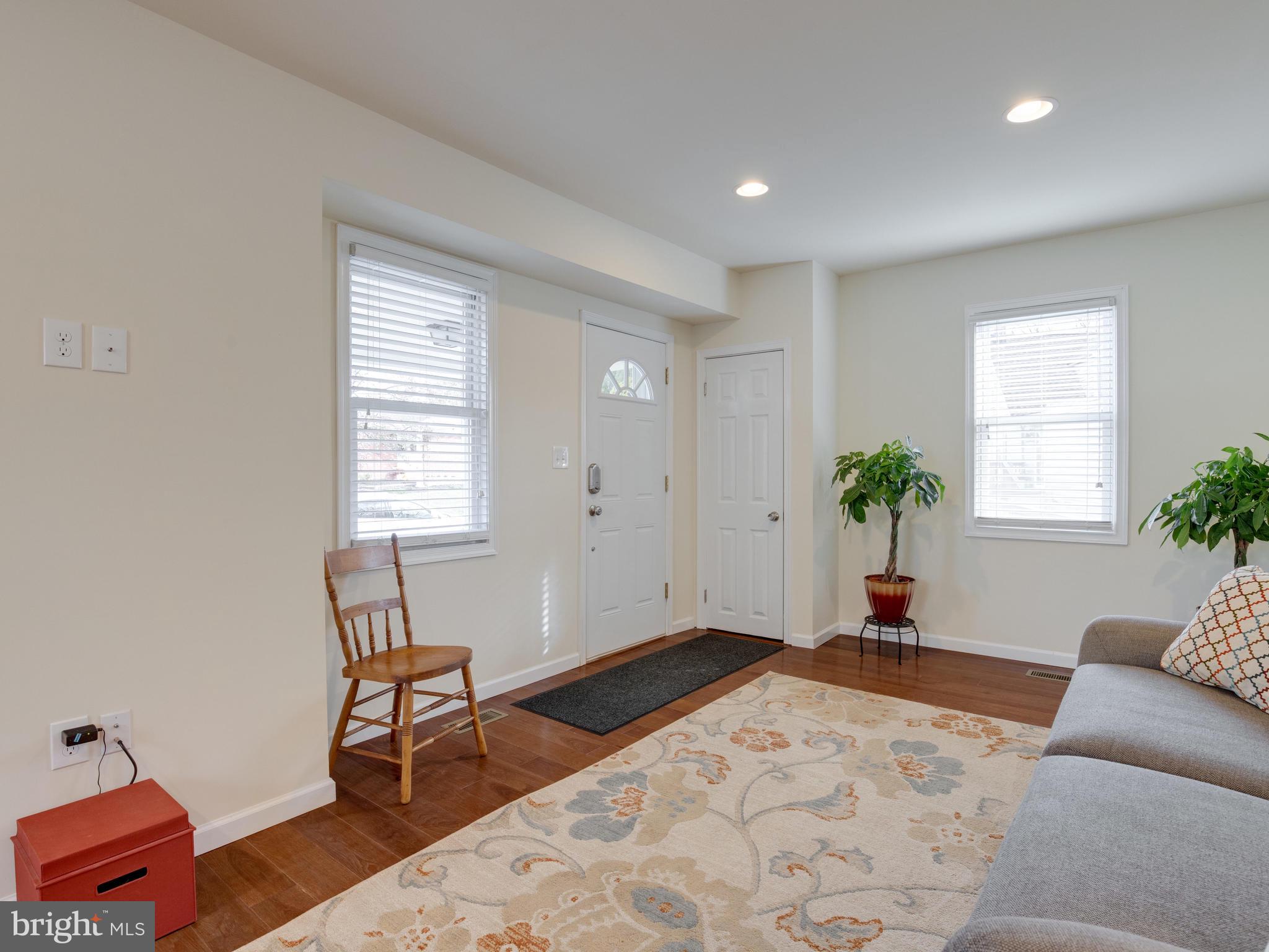 KINGSTON HEIGHTS - Residential