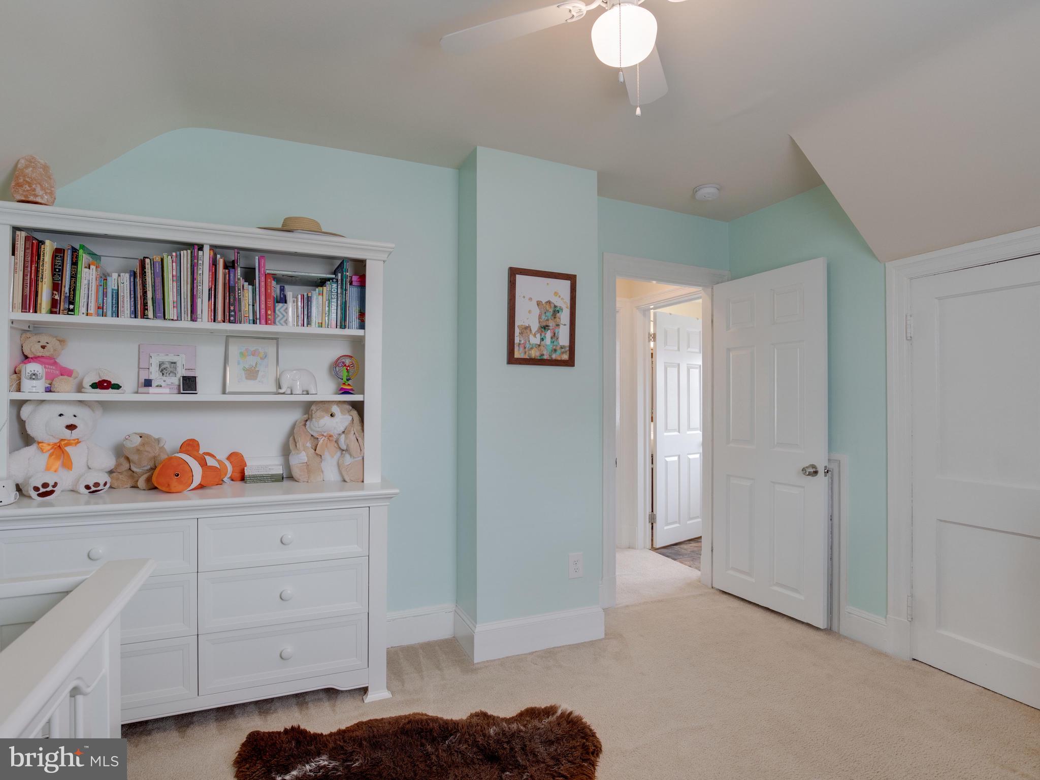 KINGSTON HEIGHTS - Residential