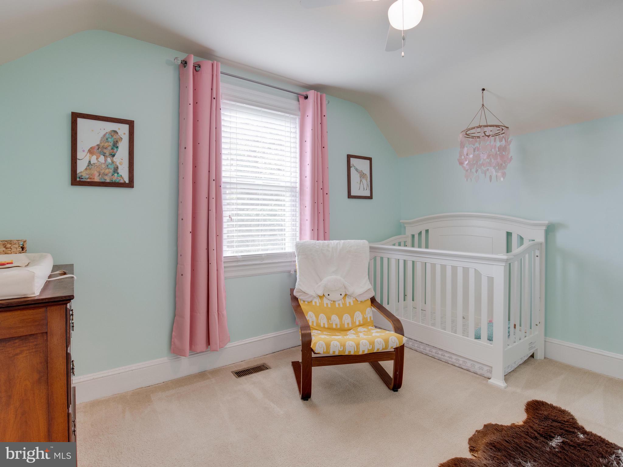 KINGSTON HEIGHTS - Residential