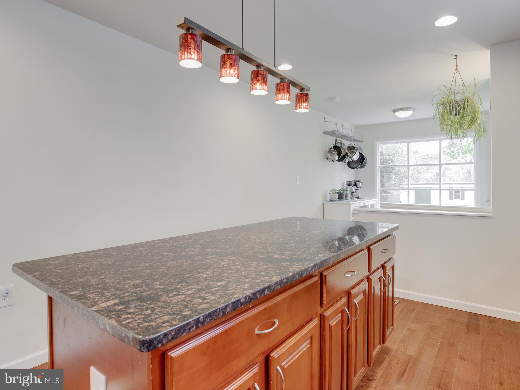 KINGSTON HEIGHTS - Residential