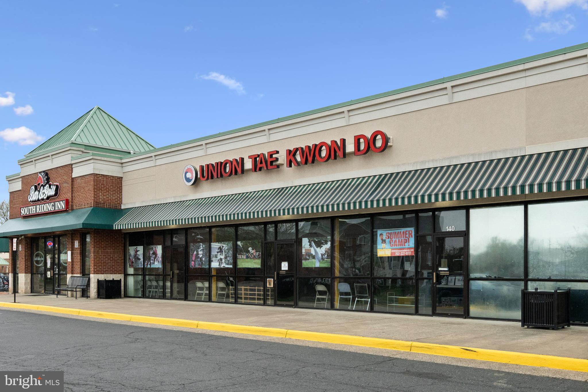 SOUTH RIDING - Residential