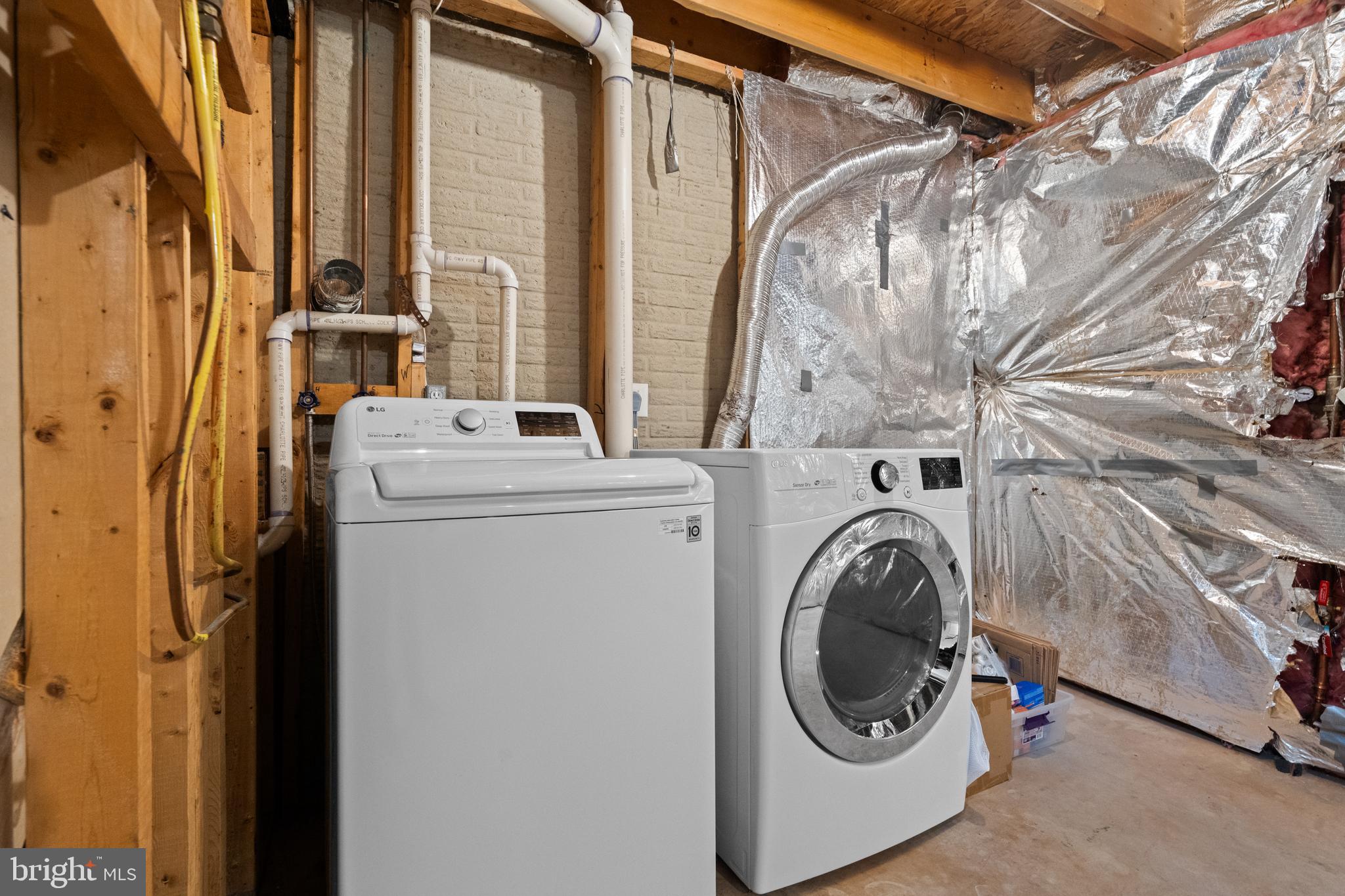 SOUTH RIDING - Residential