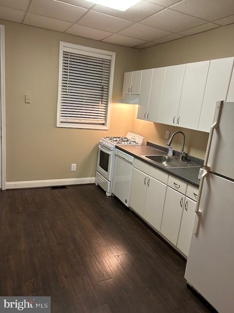 LOCUST POINT - Residential Lease