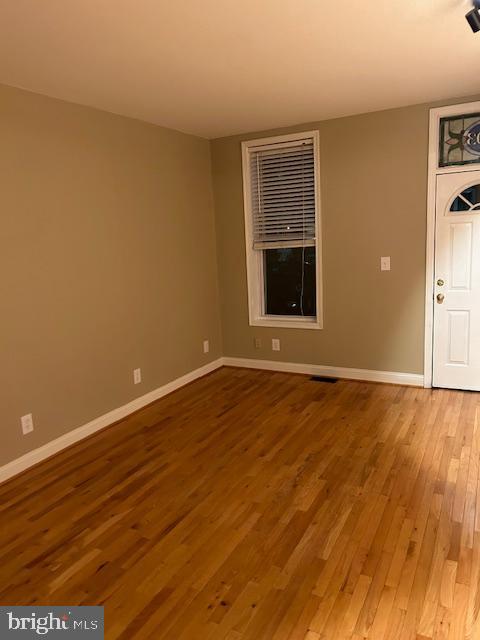 LOCUST POINT - Residential Lease