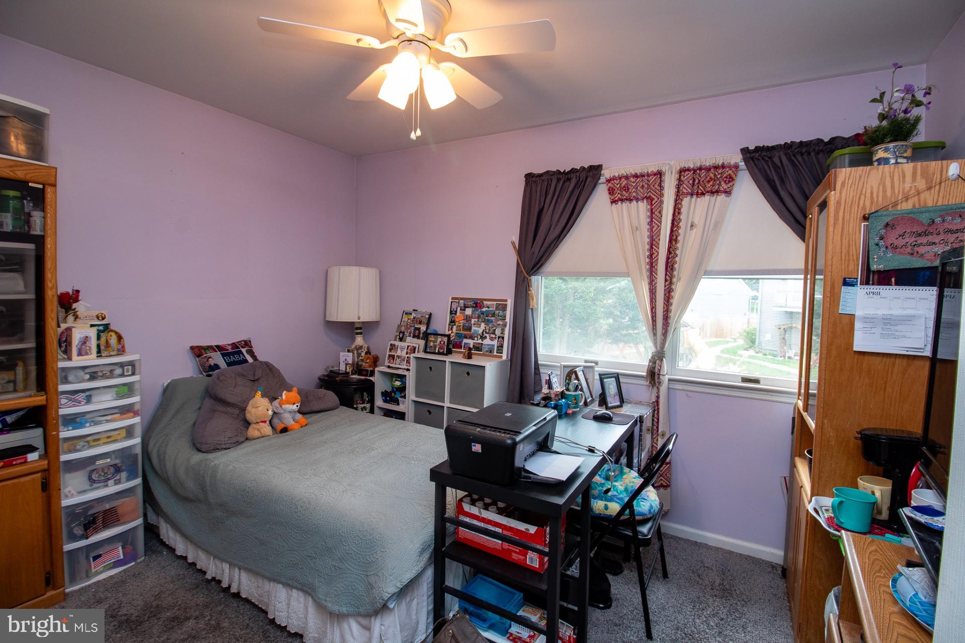 HEATHER KNOLL - Residential