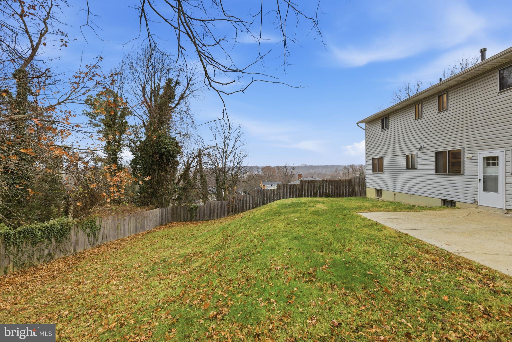 SQUIRES HILL - Residential Lease