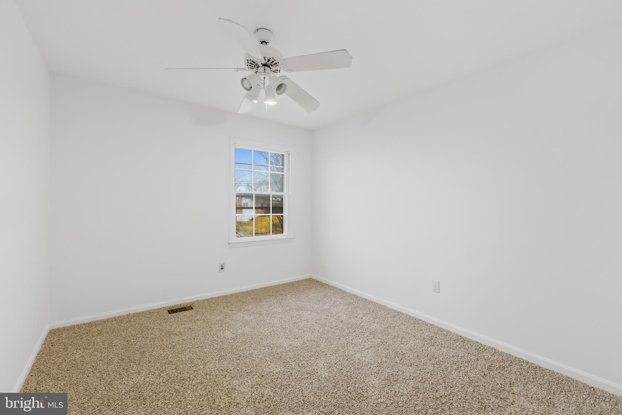 SQUIRES HILL - Residential Lease