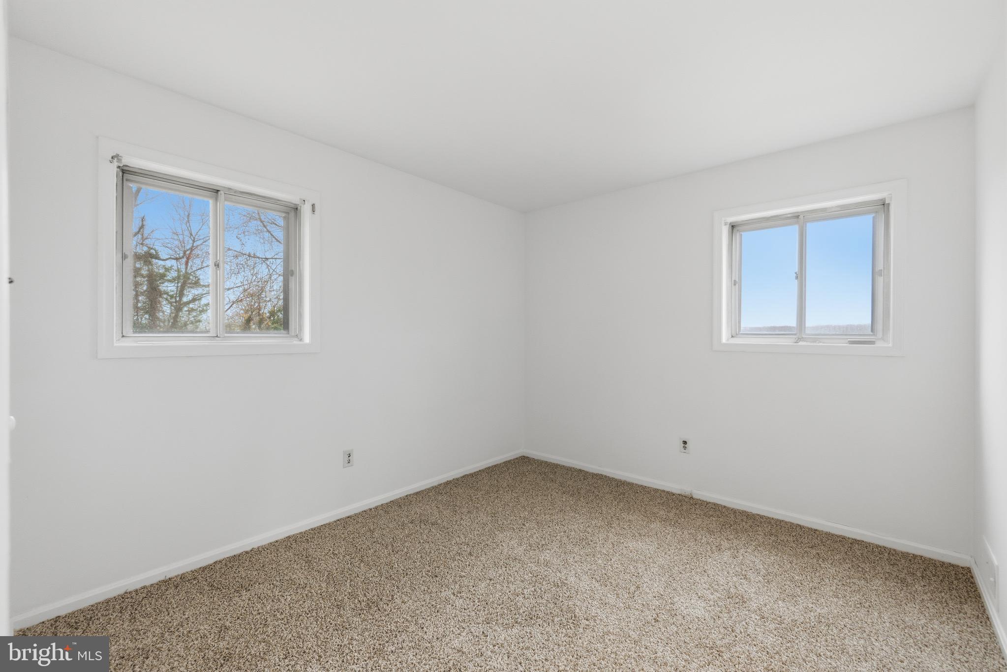 SQUIRES HILL - Residential Lease