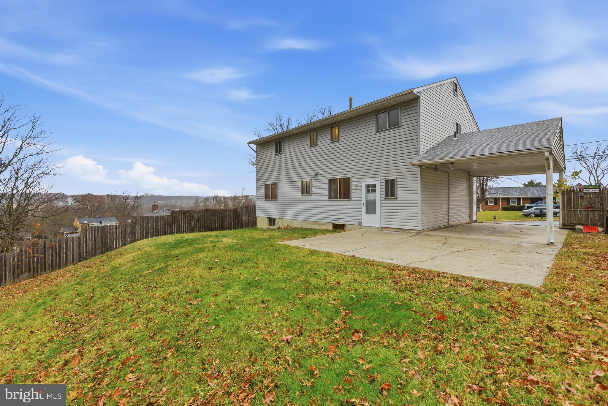 SQUIRES HILL - Residential Lease