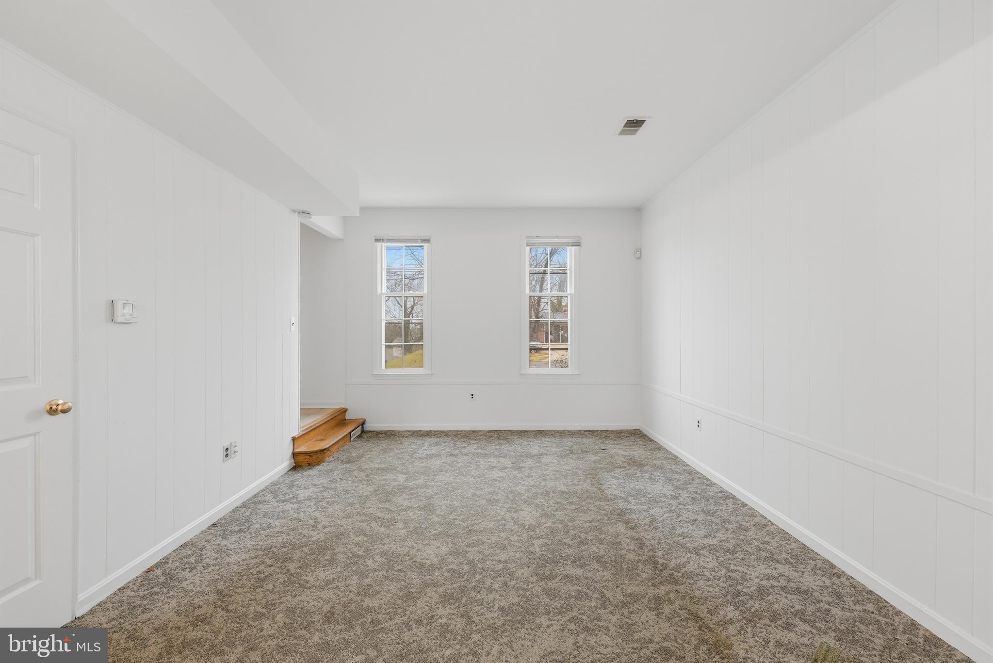 SQUIRES HILL - Residential Lease