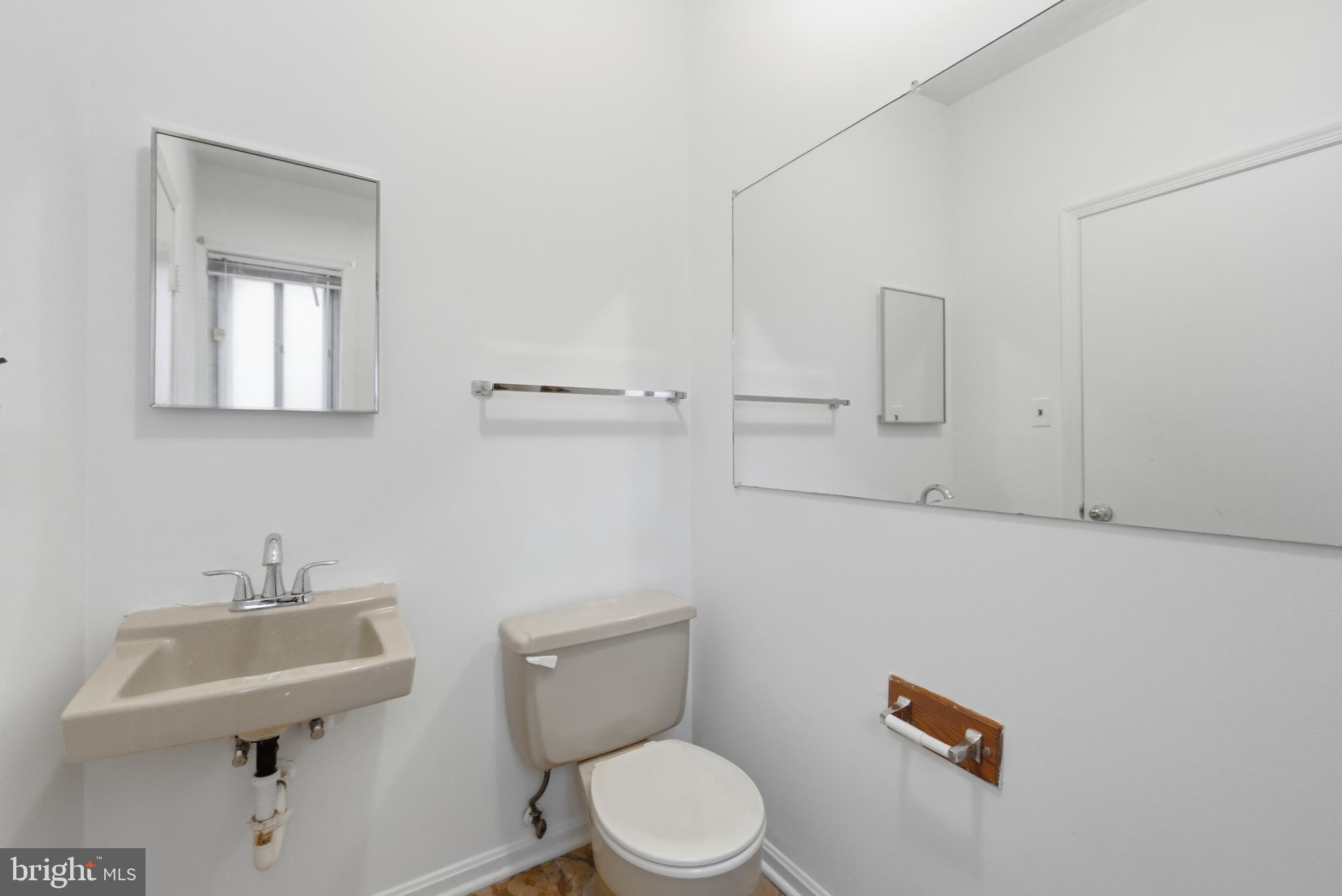 SQUIRES HILL - Residential Lease