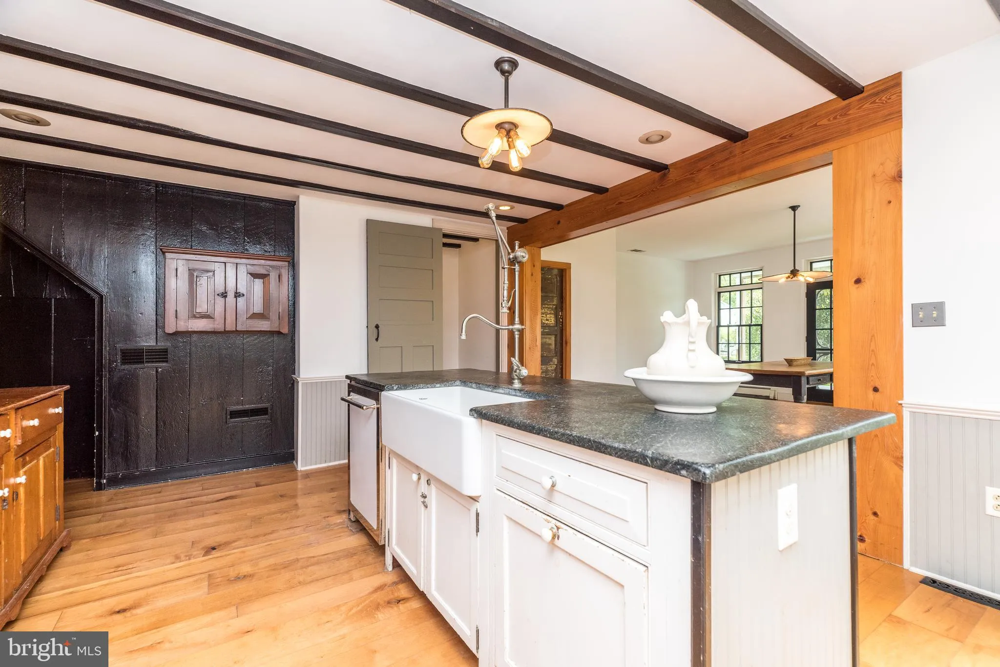 New Hope, Pennsylvania 18938, United States, 5 Bedrooms Bedrooms, ,4 BathroomsBathrooms,Residential,Active,210633