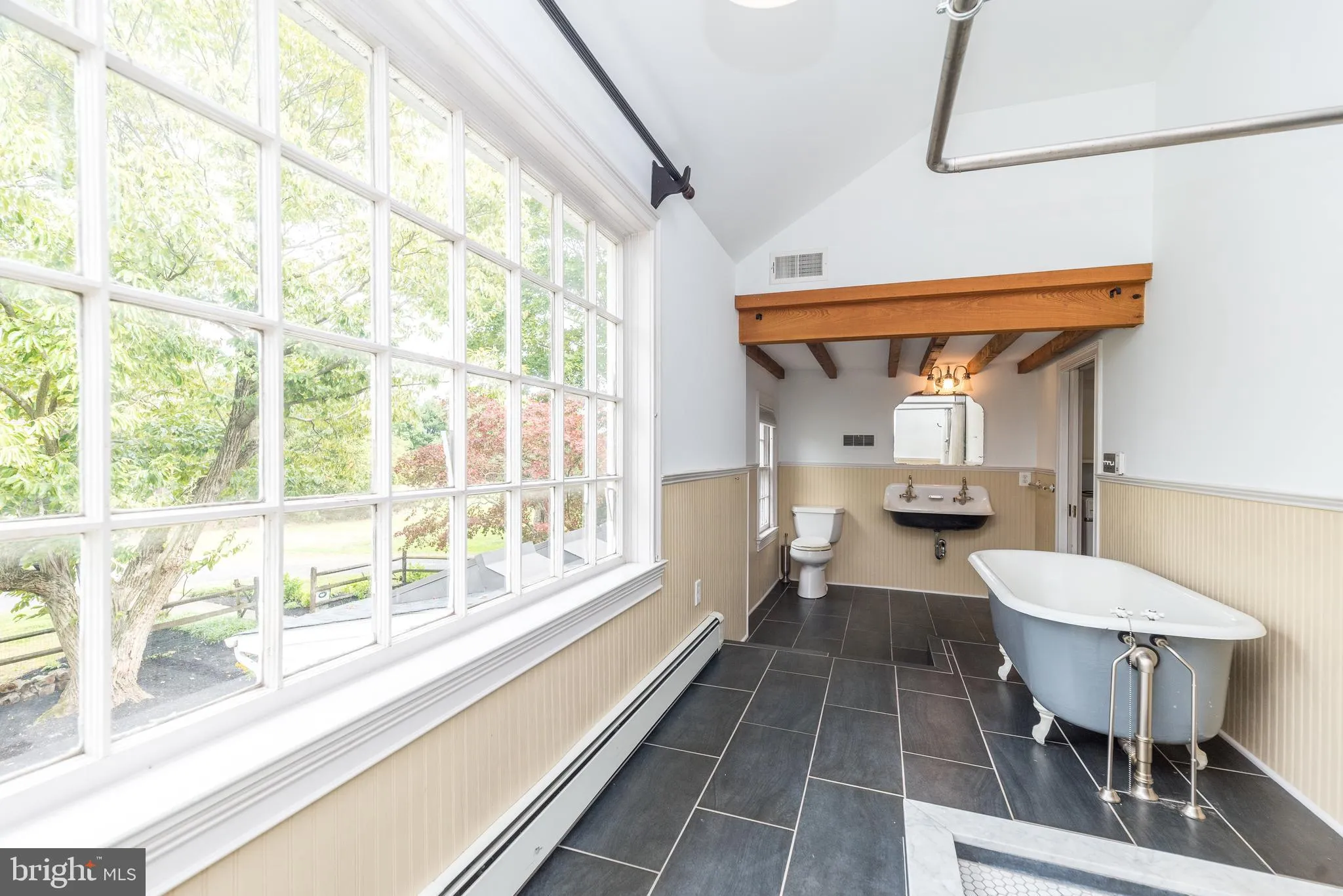 New Hope, Pennsylvania 18938, United States, 5 Bedrooms Bedrooms, ,4 BathroomsBathrooms,Residential,Active,210633