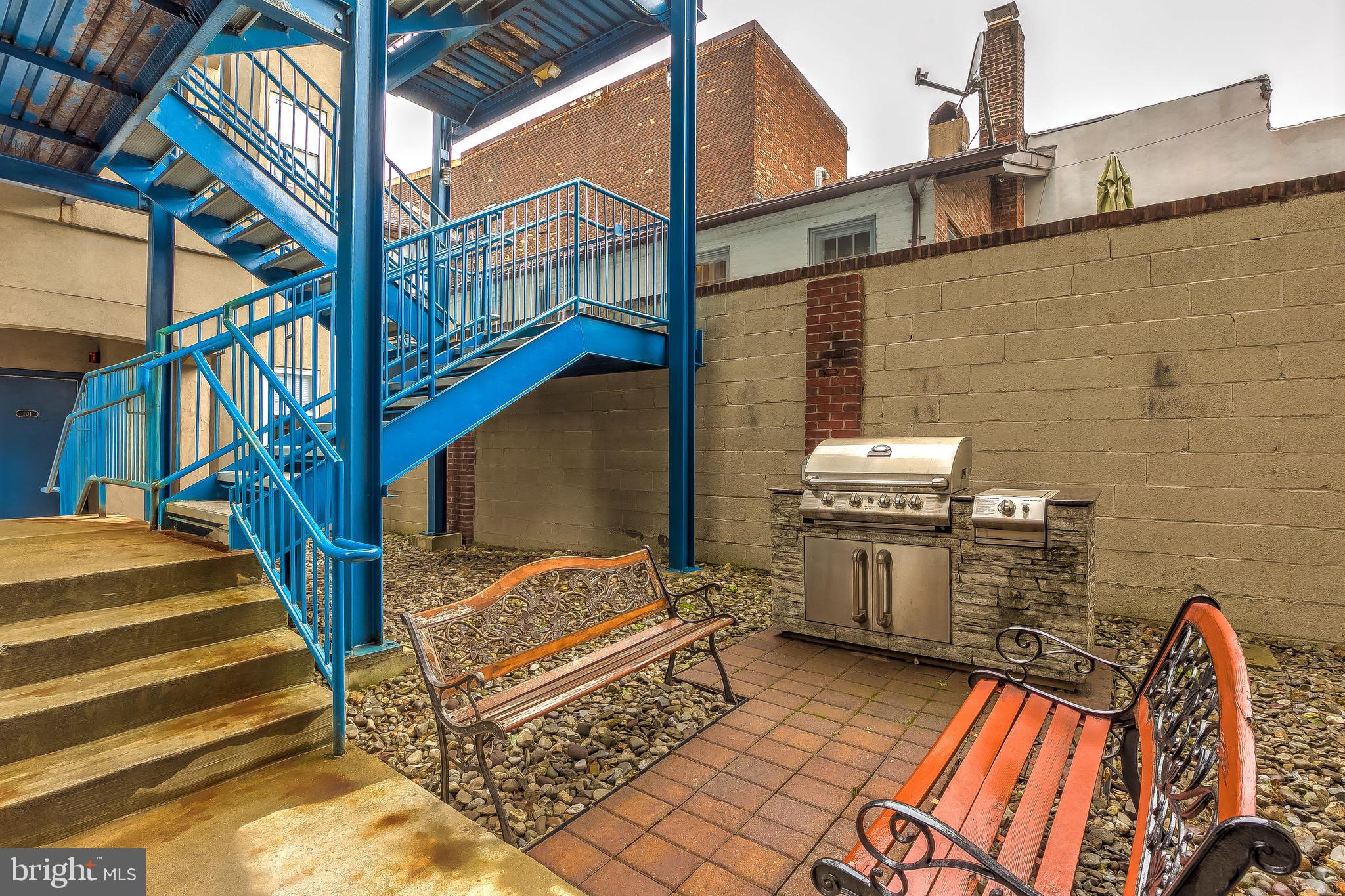 FELLS POINT HISTORIC DISTRICT - Residential