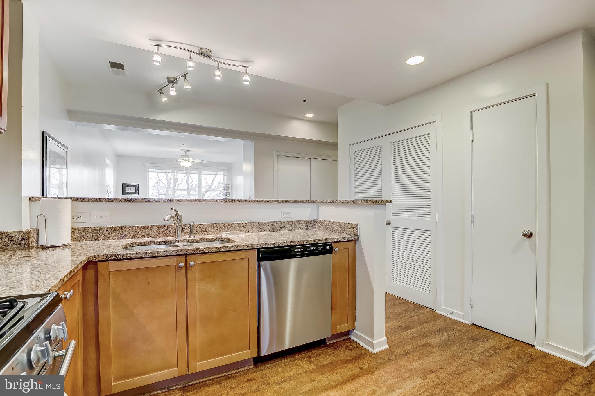 FELLS POINT HISTORIC DISTRICT - Residential