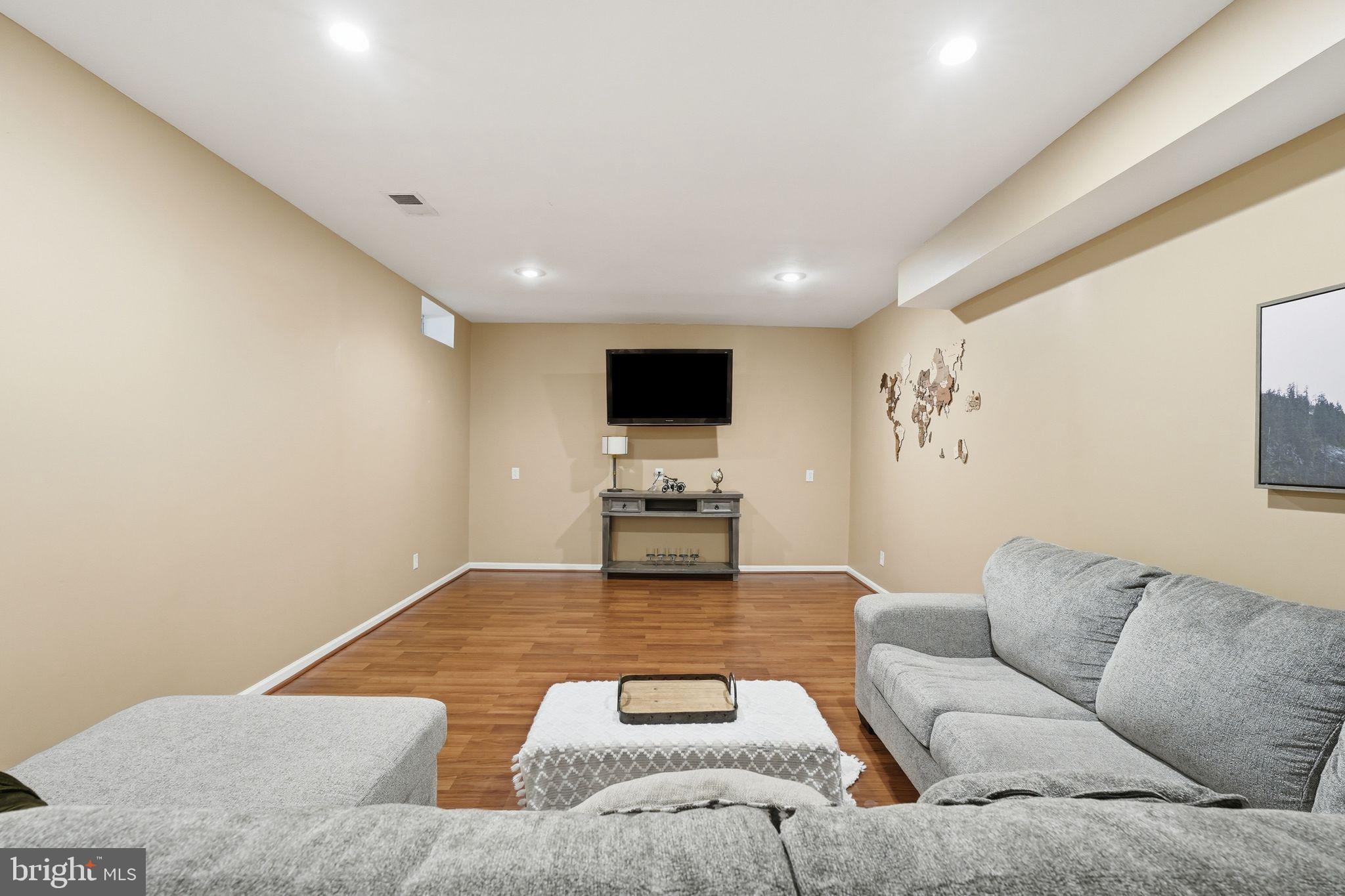 PIEDMONT - Residential