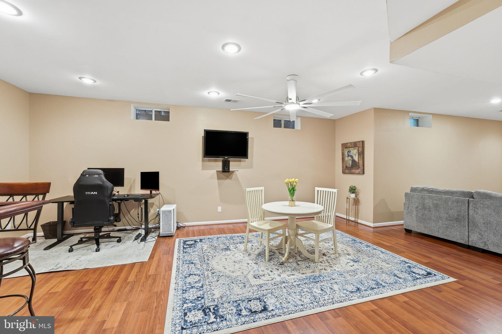 PIEDMONT - Residential