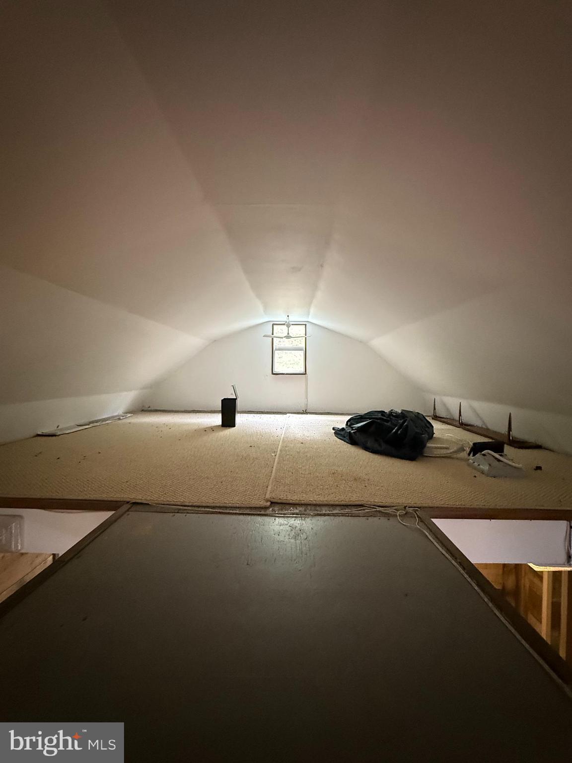 CABINS - Residential