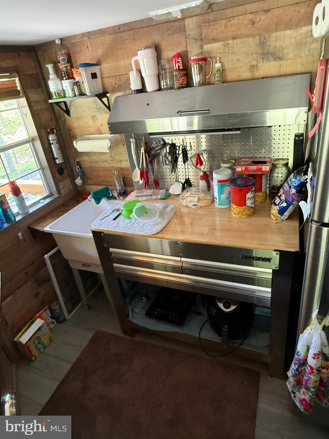 CABINS - Residential