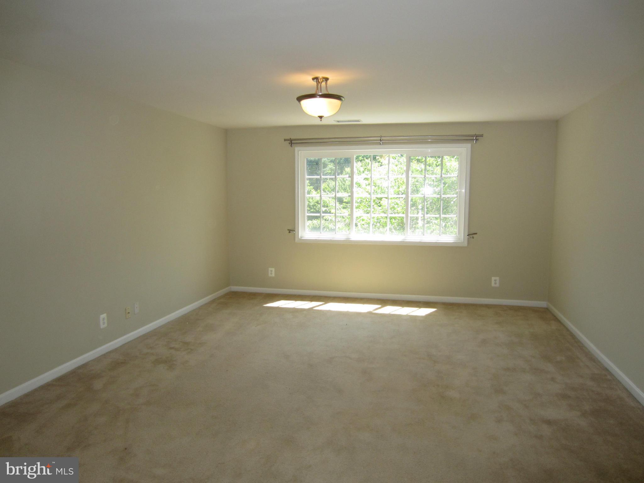 PARKSIDE AT ALEXANDRIA - Residential Lease