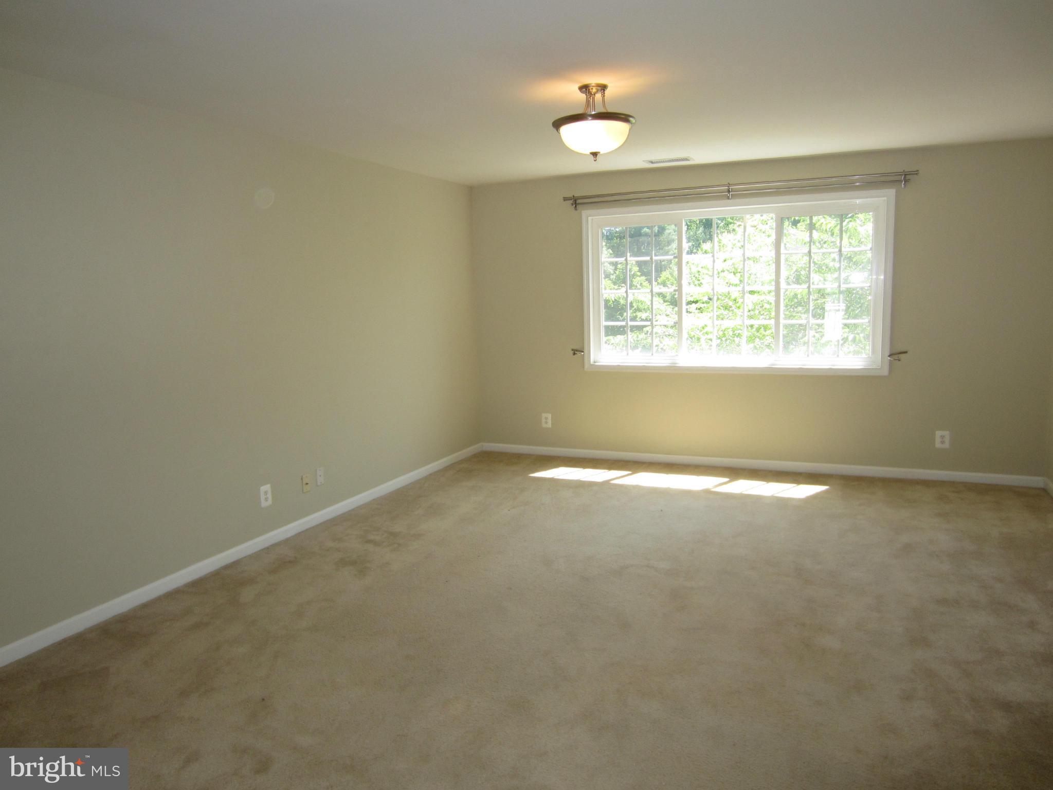 PARKSIDE AT ALEXANDRIA - Residential Lease