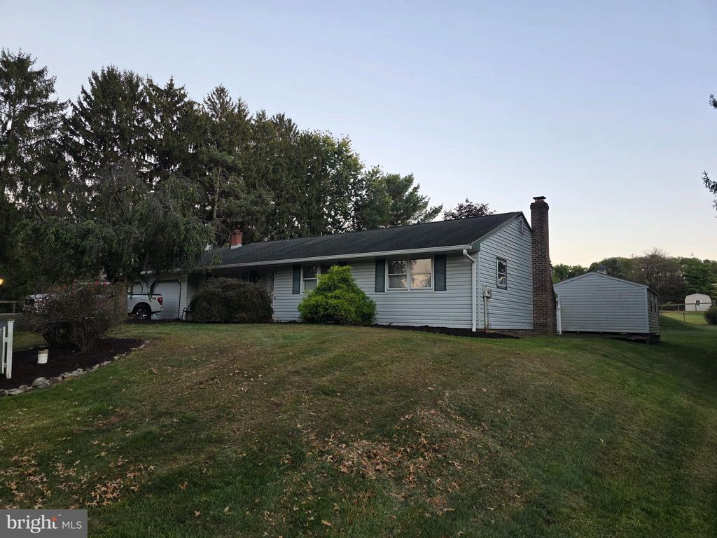 Photo of 4414 Woodcrest Drive, ELIZABETHTOWN, PA 17022 (MLS # PADA2050358)