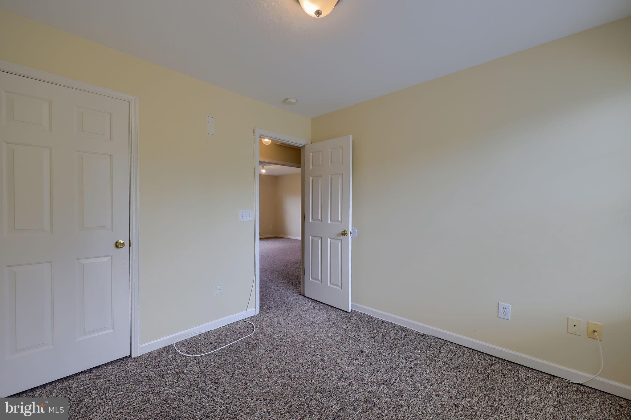 PRESIDENTIAL HEIGHTS - Residential