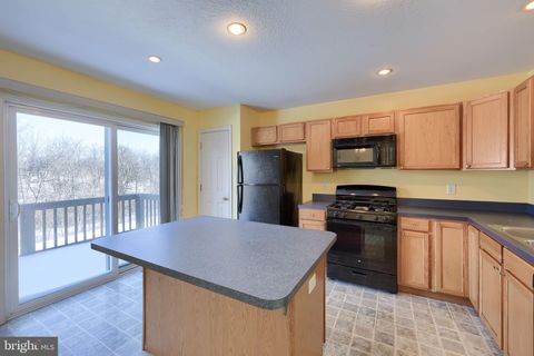 Tiny photo for 462 Madison Drive, SHREWSBURY, PA 17361 (MLS # PAYK2097408)