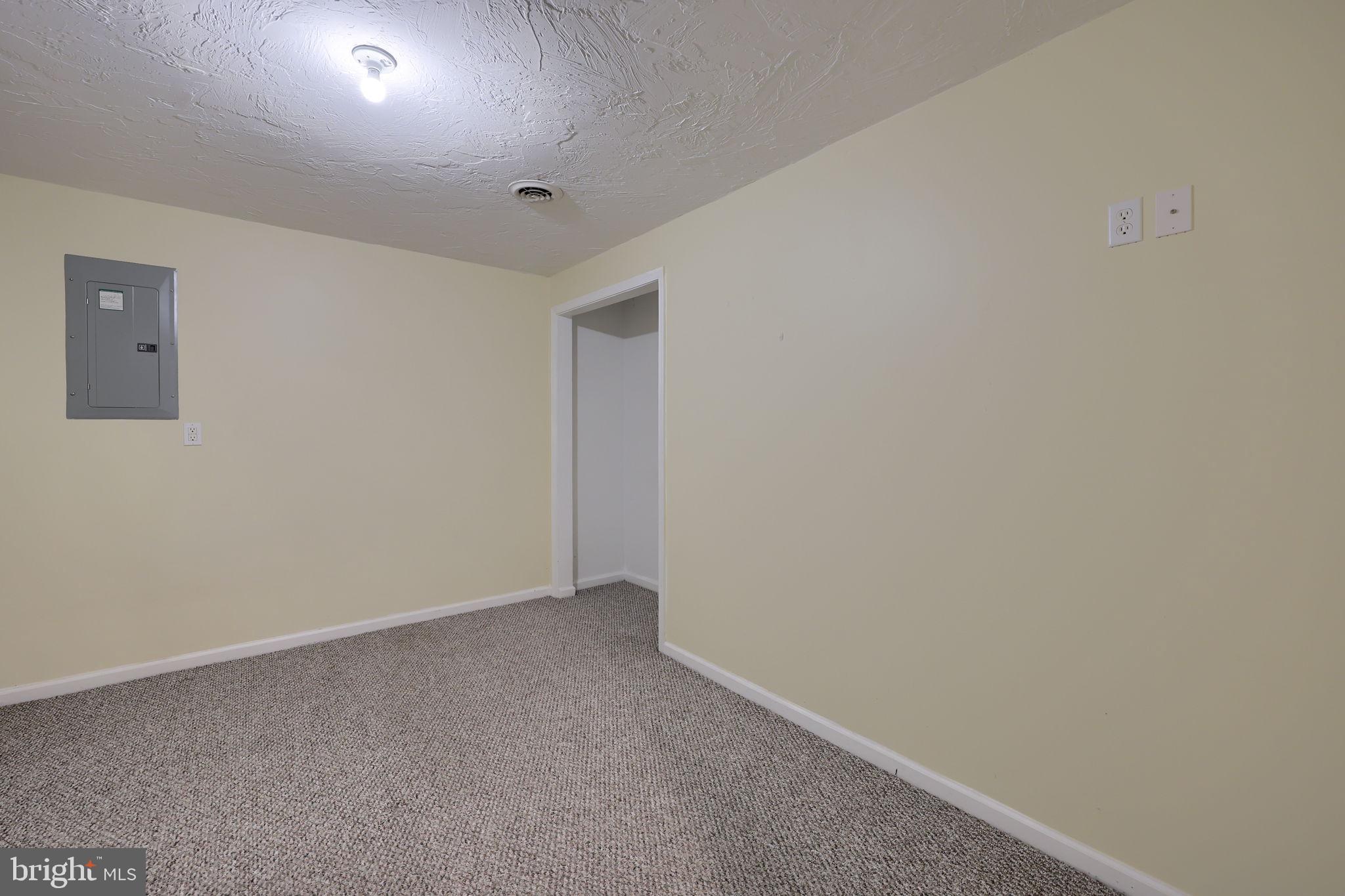 PRESIDENTIAL HEIGHTS - Residential