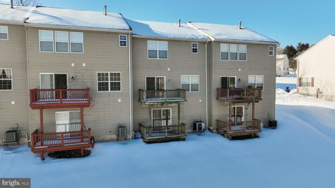 Tiny photo for 462 Madison Drive, SHREWSBURY, PA 17361 (MLS # PAYK2097408)