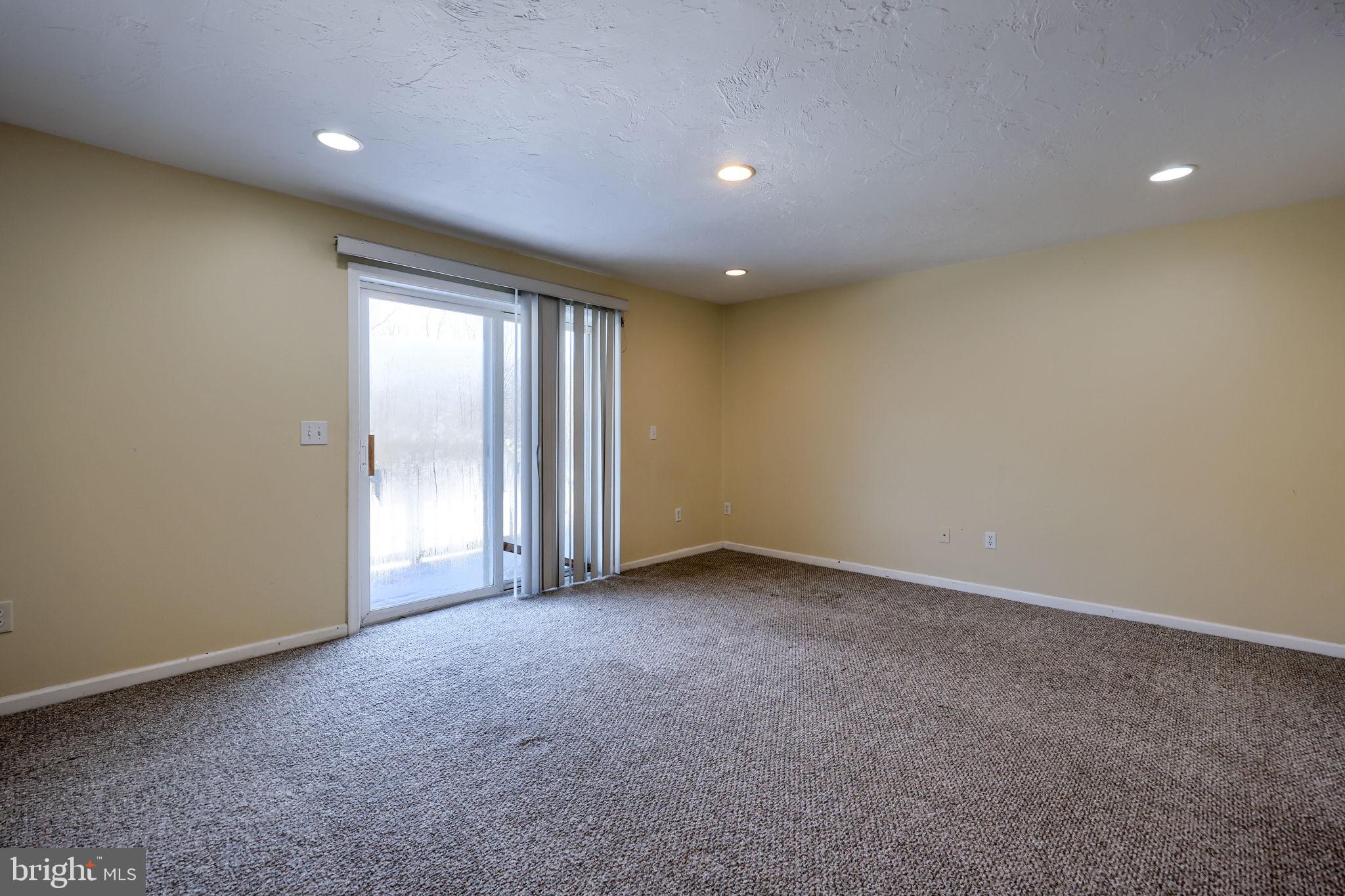 PRESIDENTIAL HEIGHTS - Residential