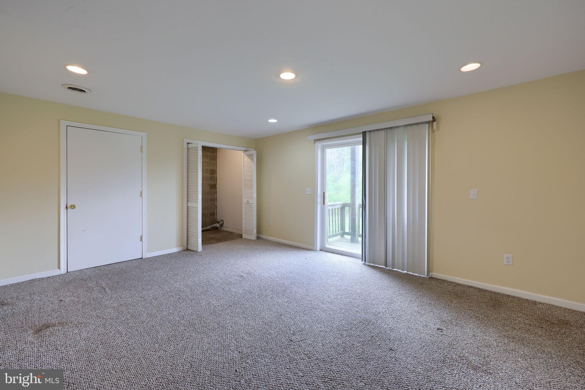 PRESIDENTIAL HEIGHTS - Residential