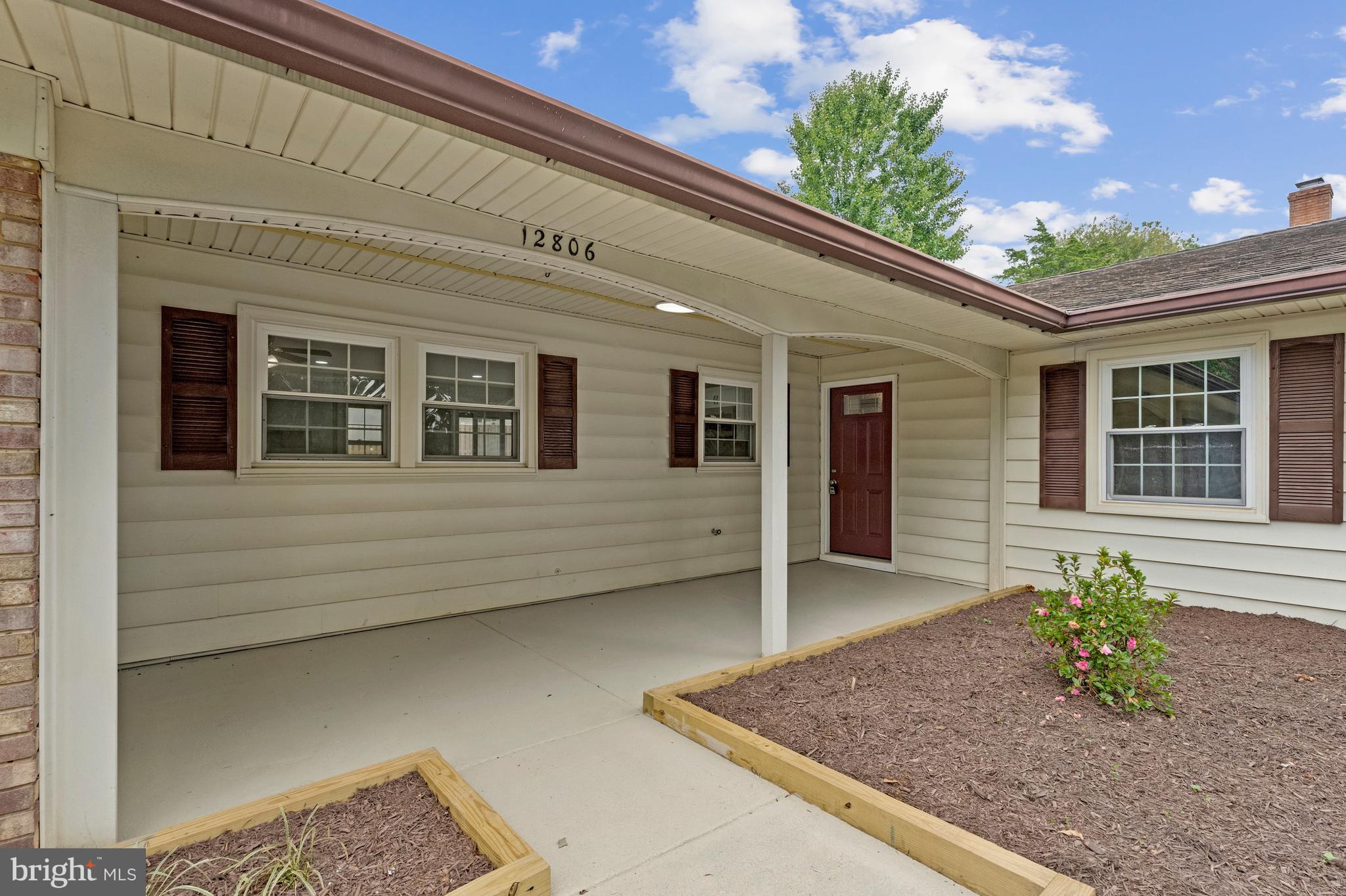 12806 MIDDLETON LANE