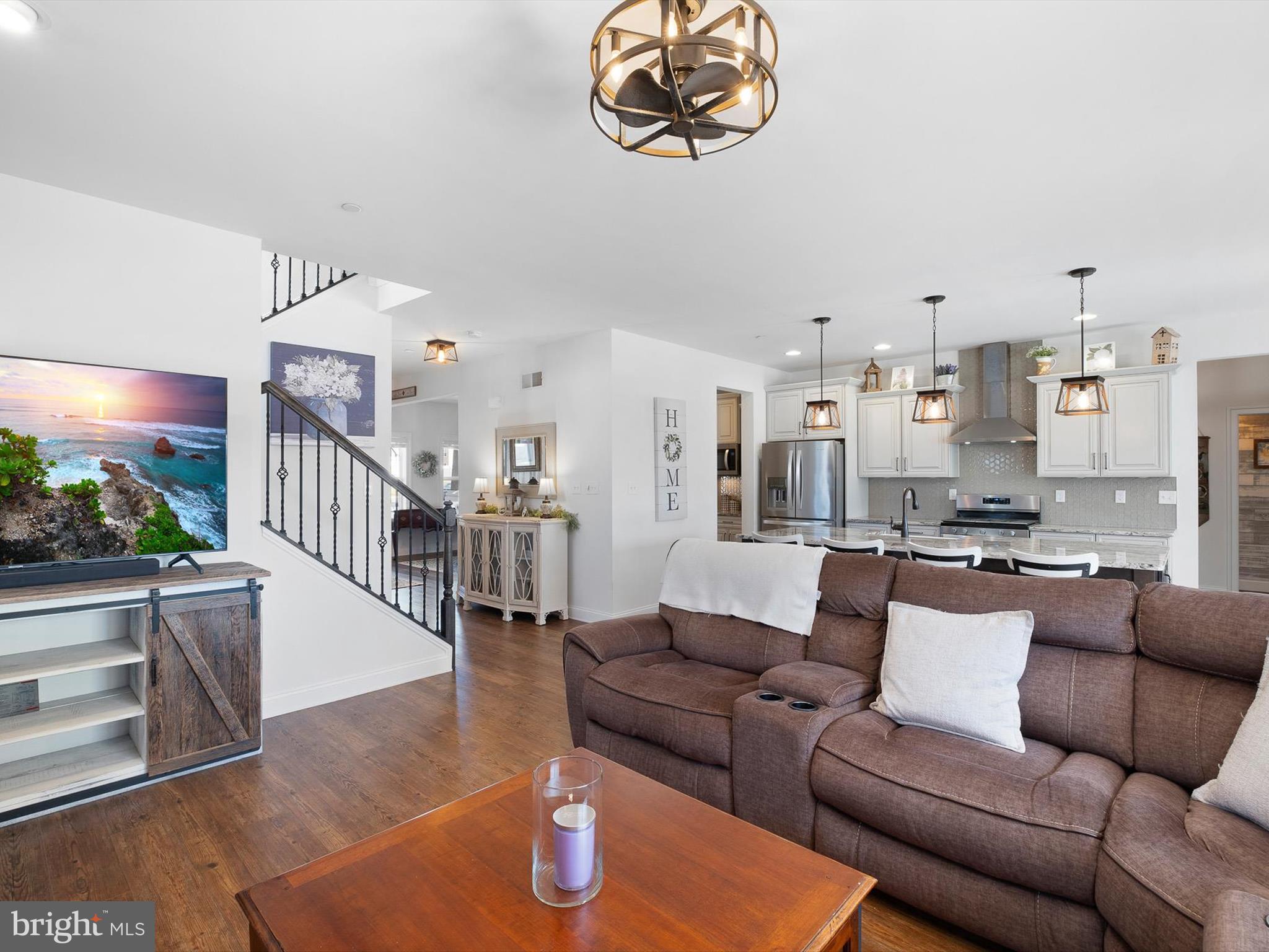 CHARLESTOWN - Residential