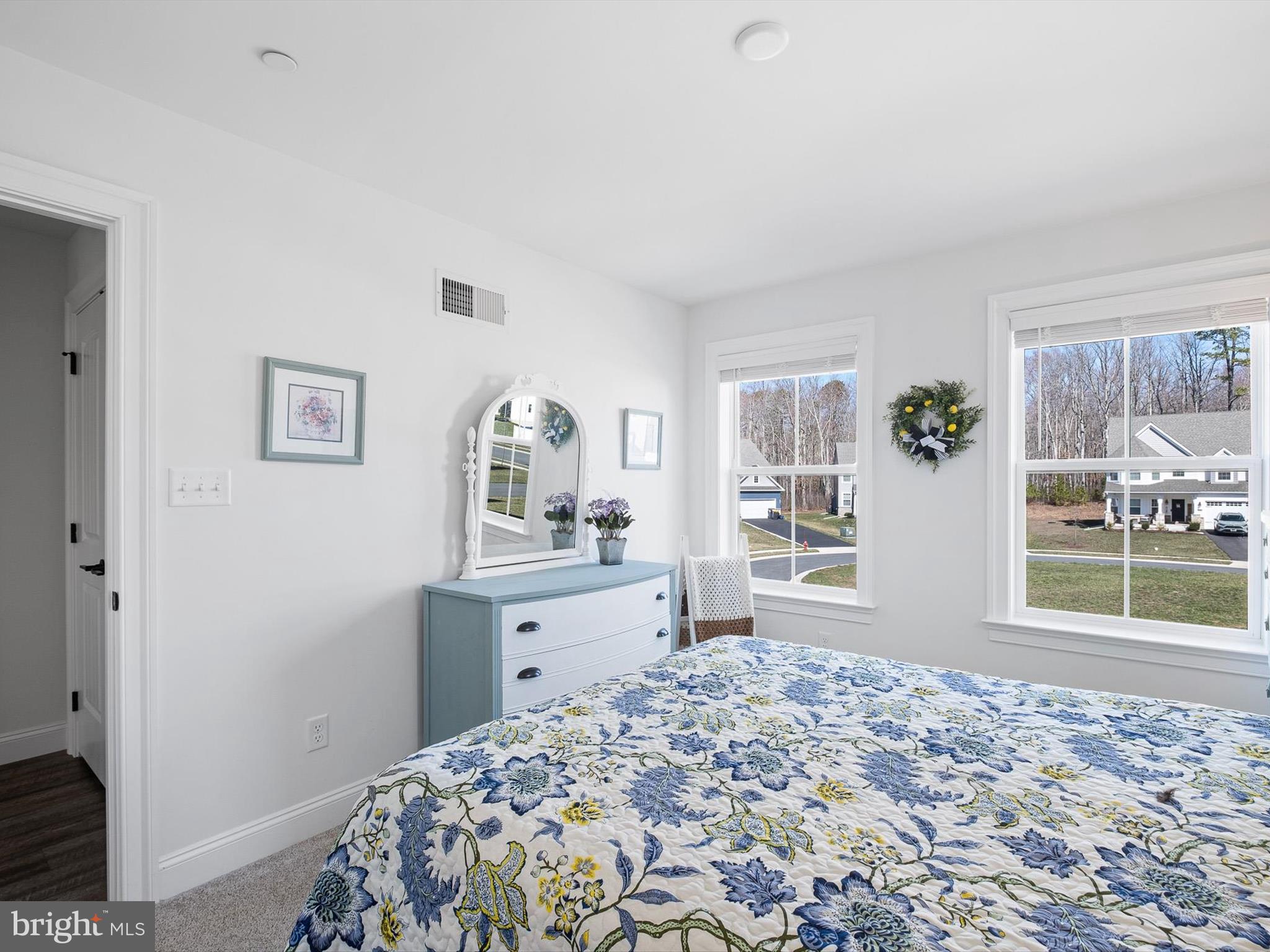 CHARLESTOWN - Residential