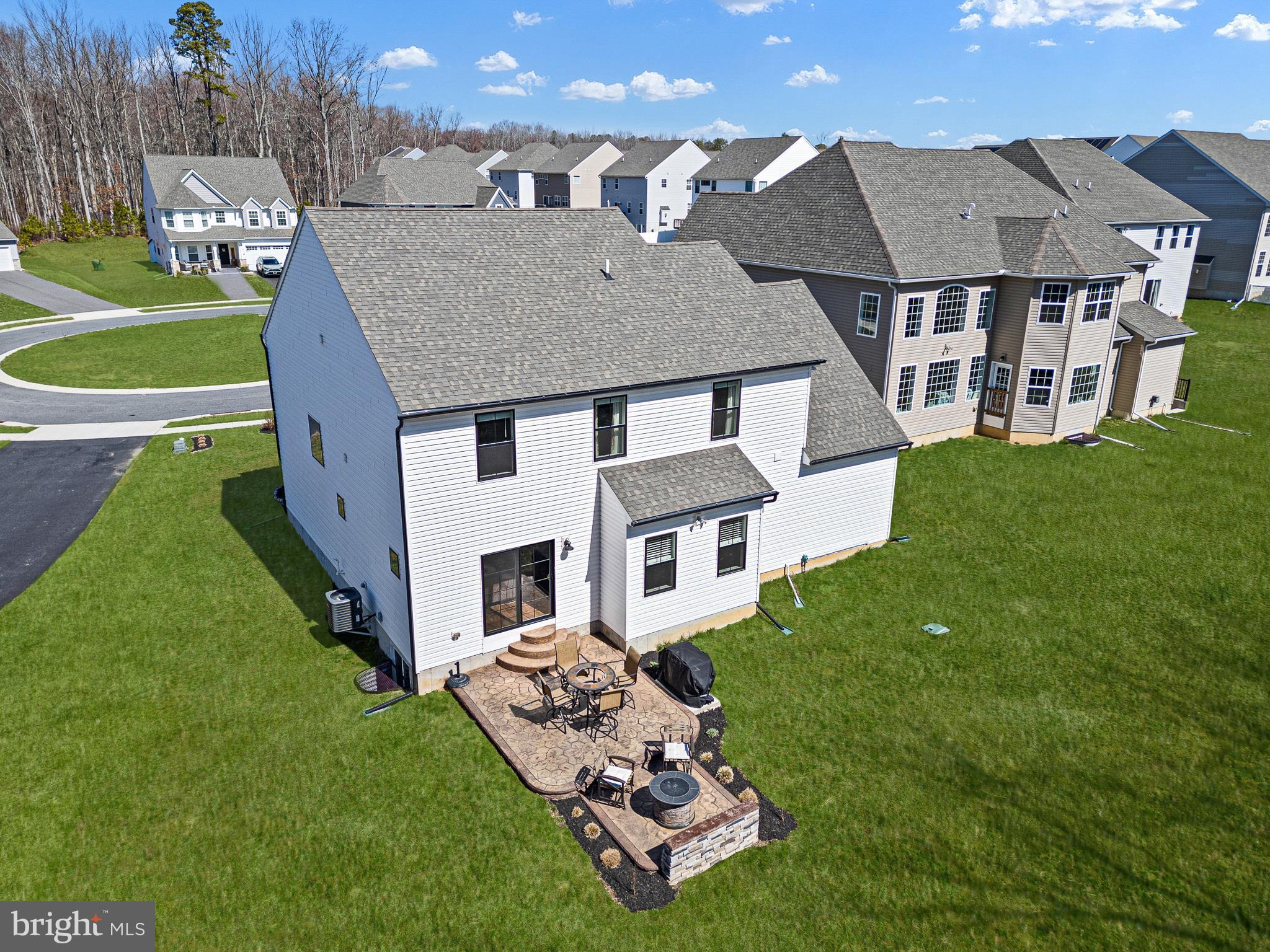 CHARLESTOWN - Residential