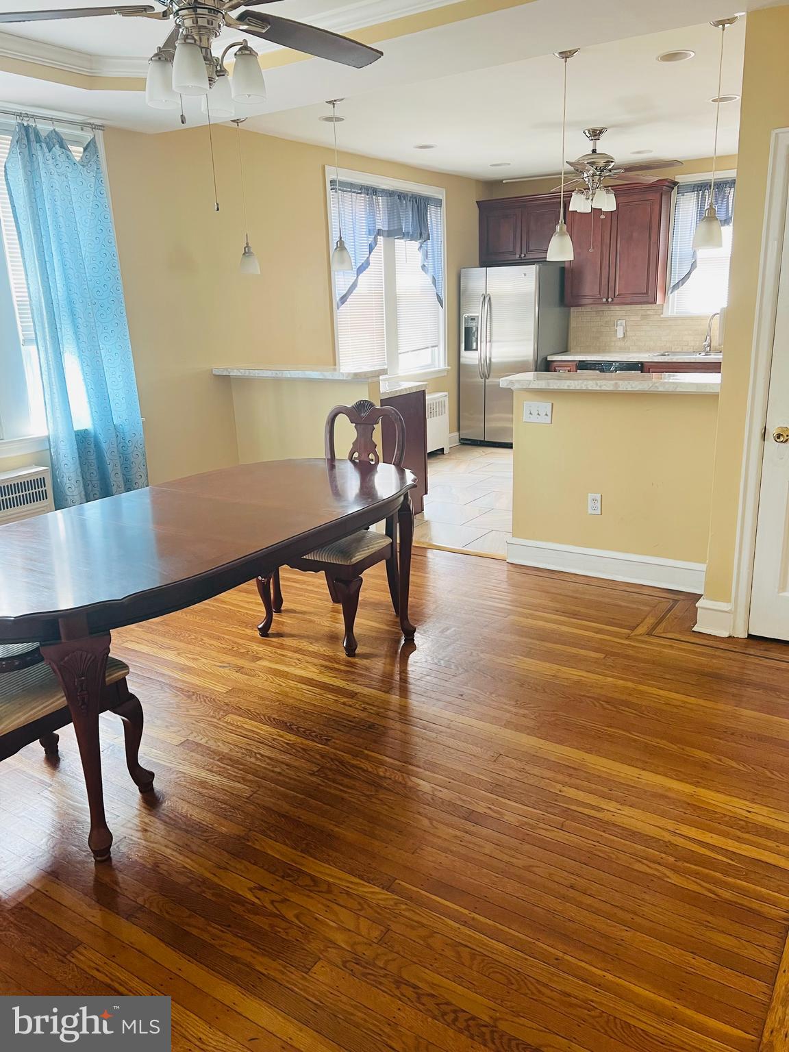 WEST OAK LANE - Residential