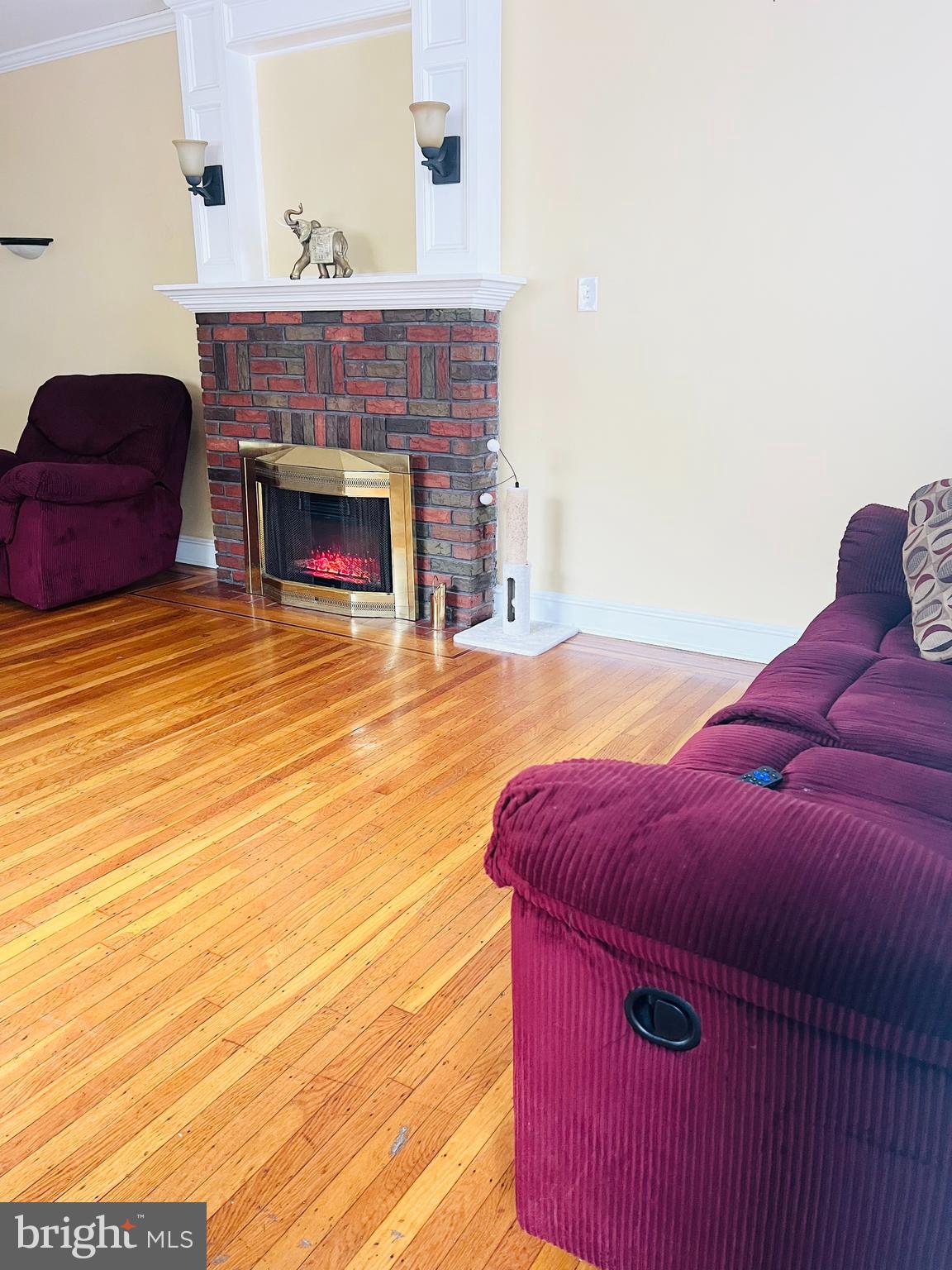 WEST OAK LANE - Residential