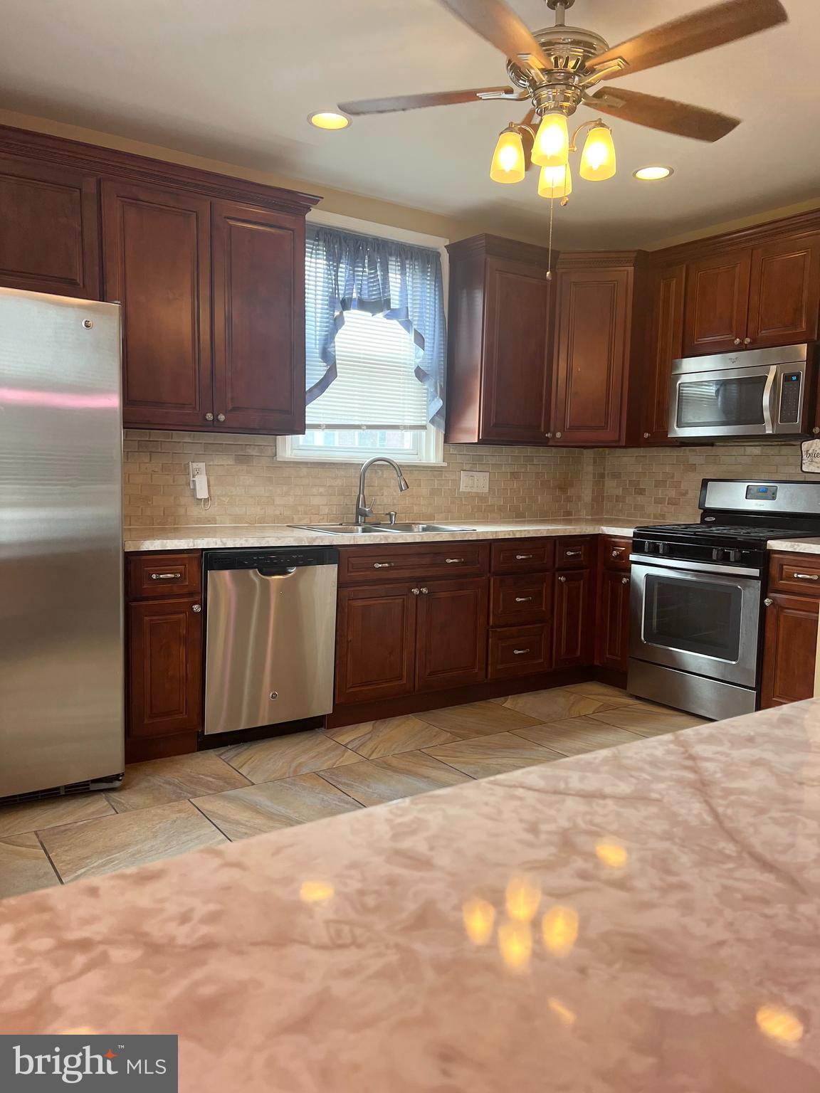 WEST OAK LANE - Residential