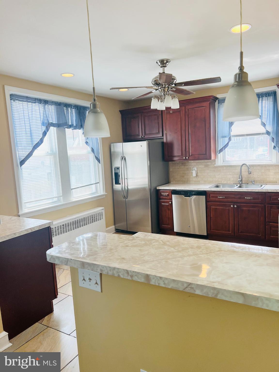 WEST OAK LANE - Residential