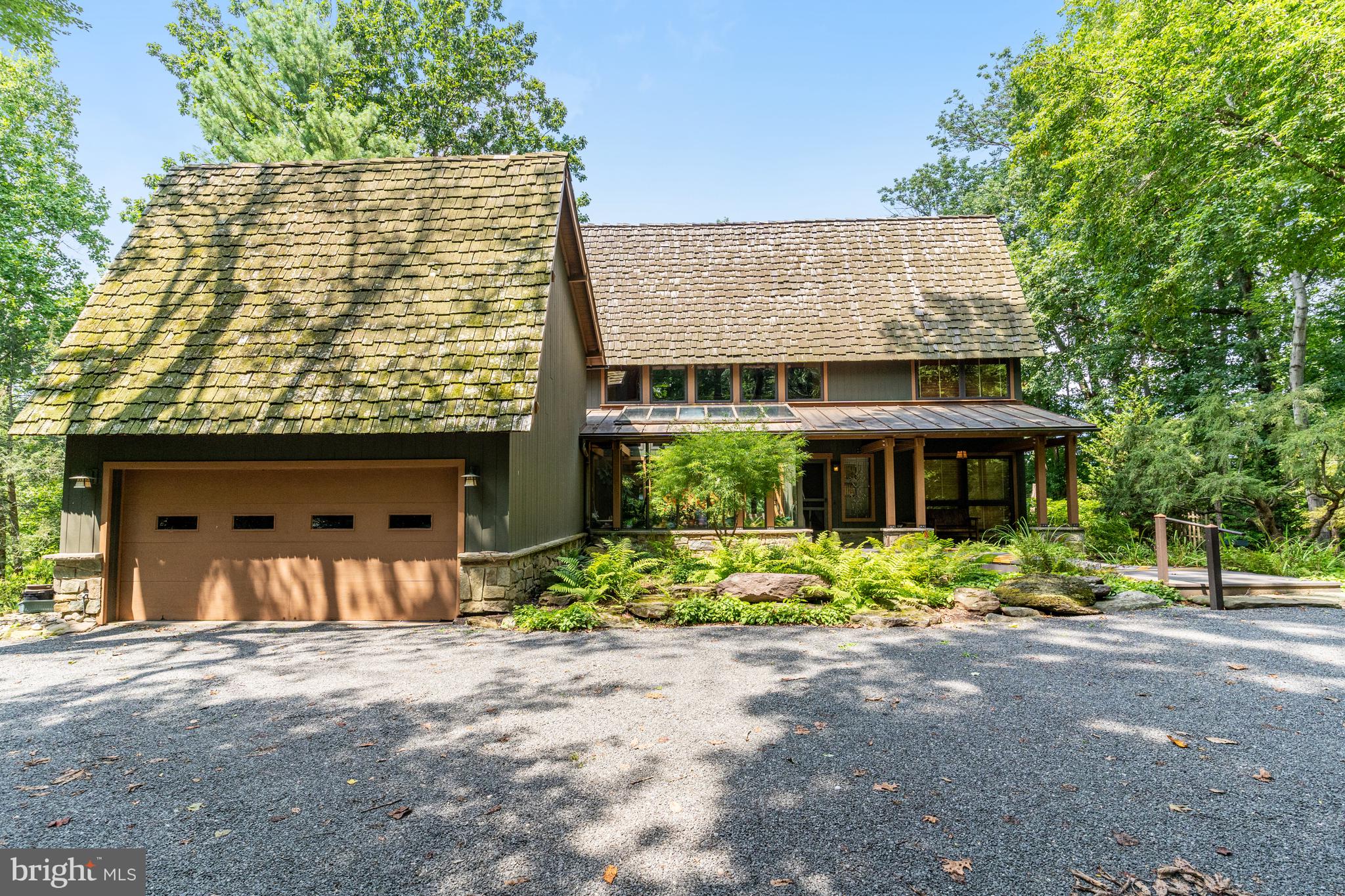 BULLS NECK HUNDRED - Residential